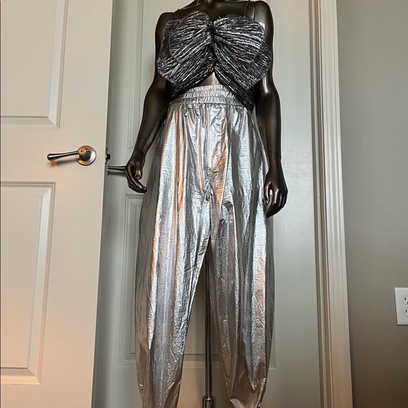 Isabel Marant top never worn size 42. - Picture 2 of 3